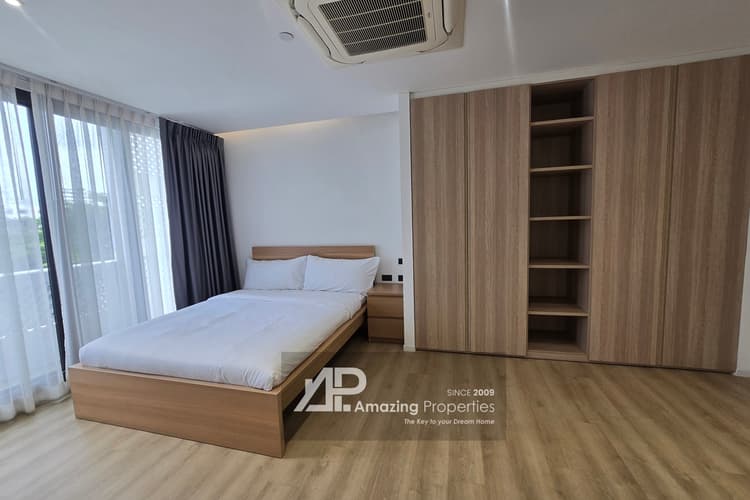 2 bedroom The Pentacles (8)-1837