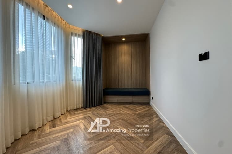 3 Bedroom The Pentacle (20)-2318