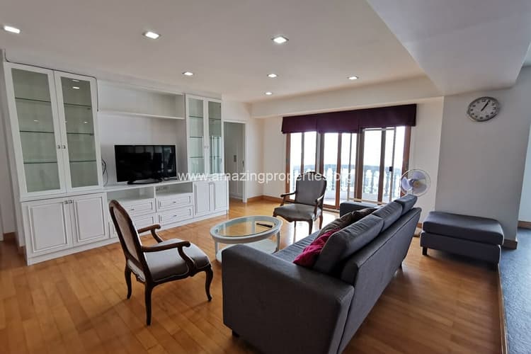 Royal-Castle-3-bedroom-4-5049